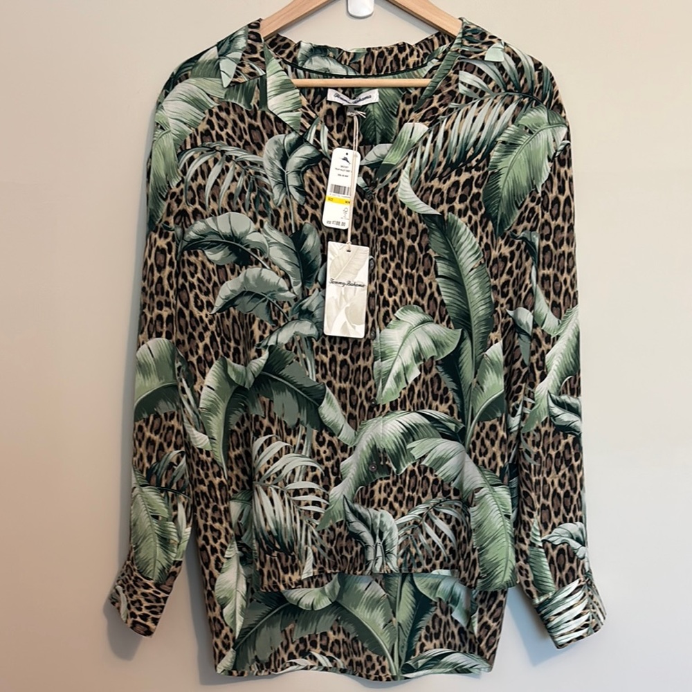 Tommy Bahama Women’s Long Sleeve Blouse with Silk M Animal Print Resort Wear